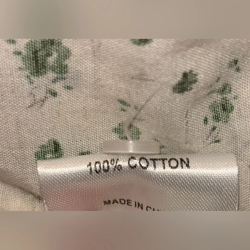 The Shirt by Rochelle Behrens Cream Green Floral Print Lace Button Down Womens M - Picture 6 of 6